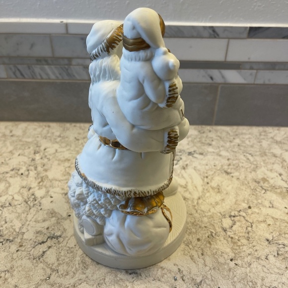 Vintage santa Clause Buchase 1996 Decor - Picture 6 of 12